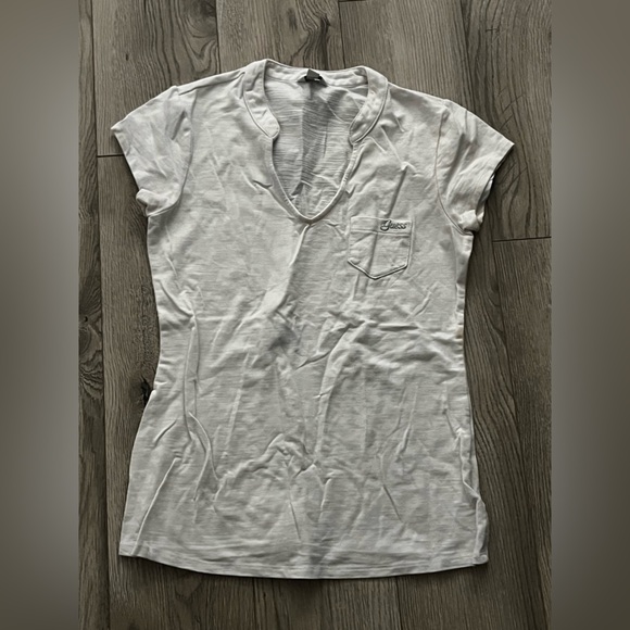 Guess White Short Sleeve Tee - Picture 1 of 4